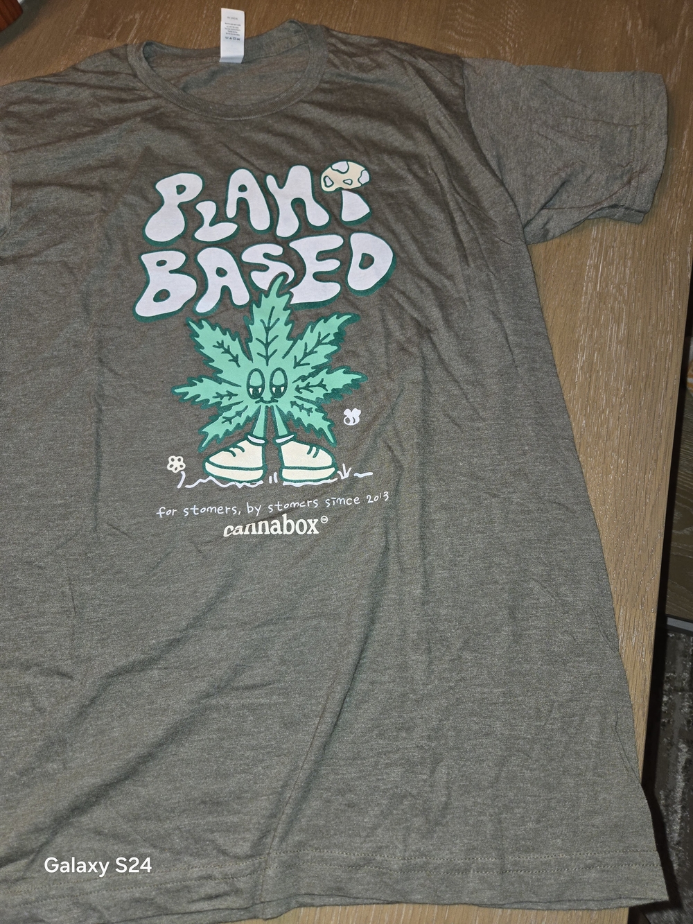 Plant Based Mens Sz M Weed Cannabox Tee New